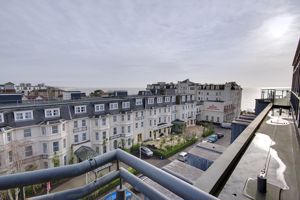 View from Balcony (Towards Bournemouth Pier/Sea)- click for photo gallery